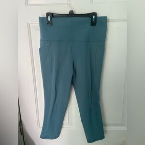 athleta stash capris